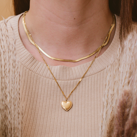 Cadena serpiente corazón